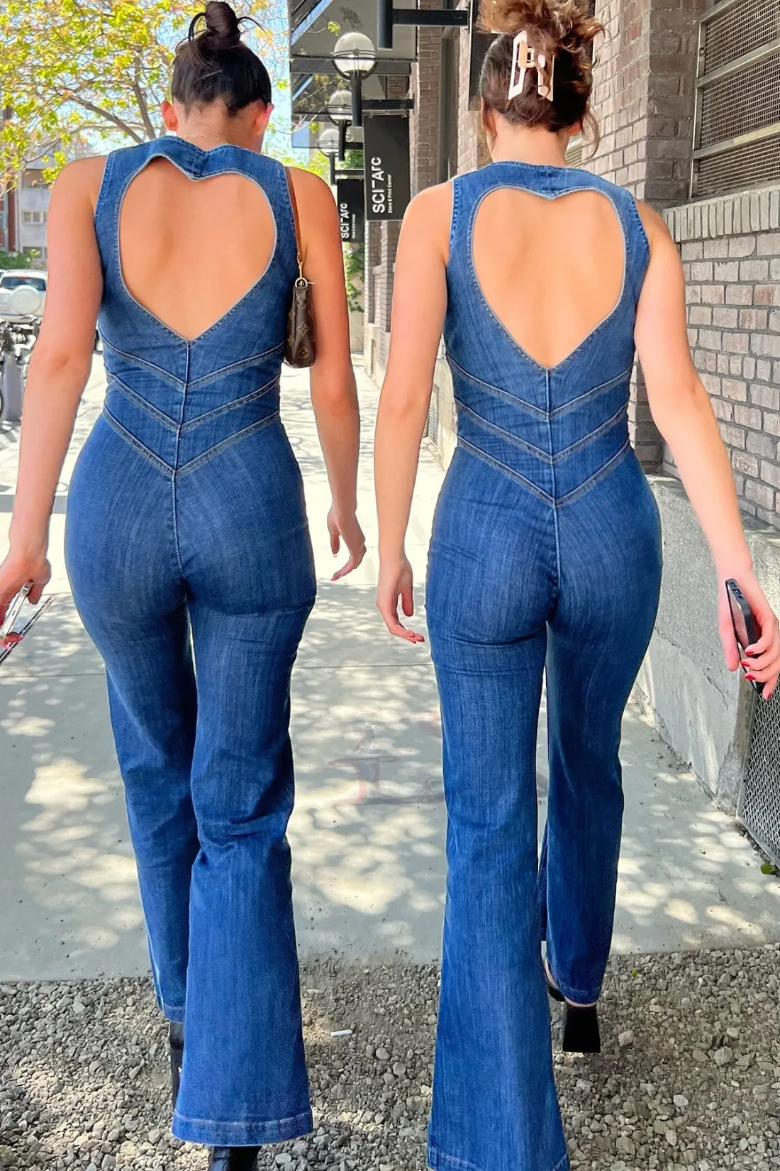 🖤 Élodie – Plunge Neck Zip-Up Denim Jumpsuit