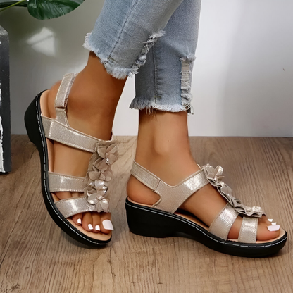 AGATHA - RETRO CHARM AND ORTHOPEDIC SUPPORT WEDGE SANDALS