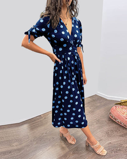 DAISY | ELEGANT DRESS WITH MODERN POLKA DOTS