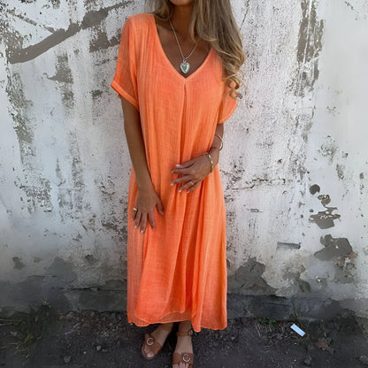 Solène – Relaxed V-Neck Midi Dress