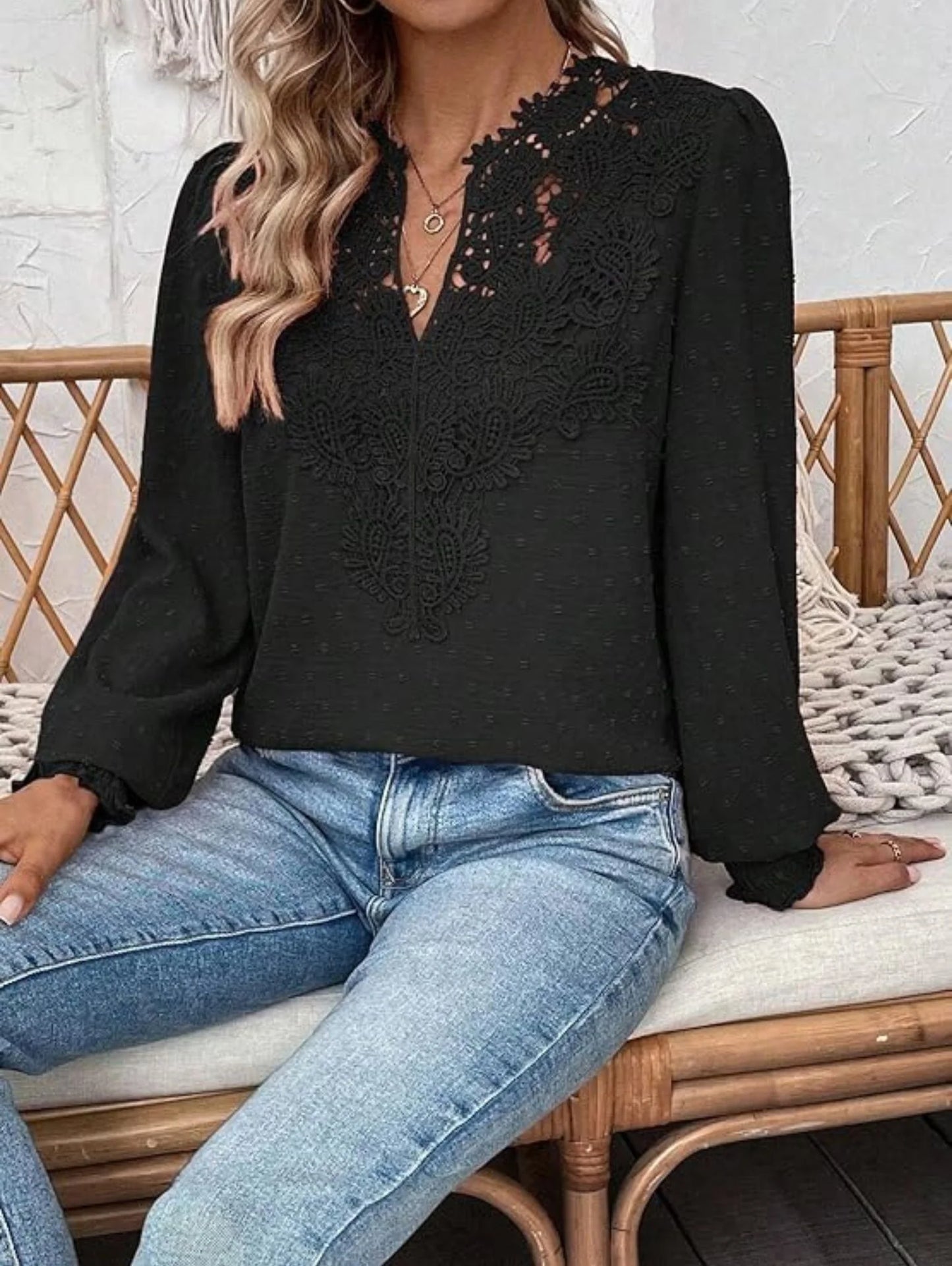 Ninon - Elegant V-Neck Lace Blouse for Women
