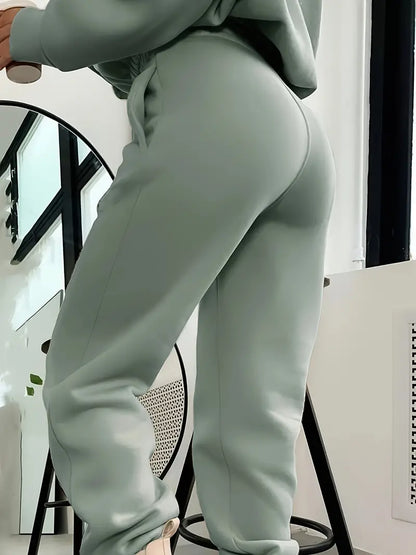 Żegomira - Casual Two-Piece Set with Hoodie and Pants