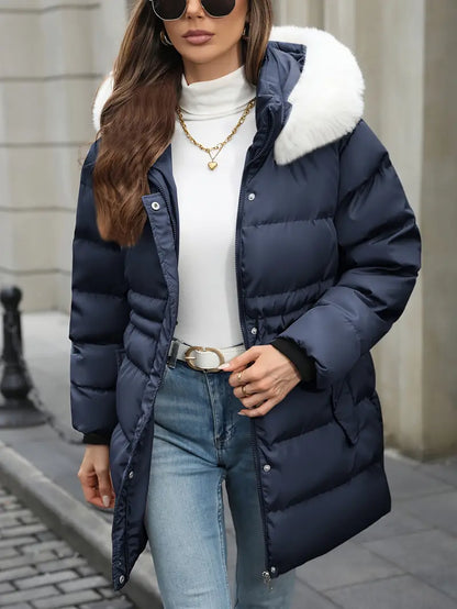 Nina - Quilted Hooded Jacket for Chilly Days