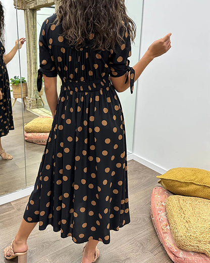 DAISY | ELEGANT DRESS WITH MODERN POLKA DOTS
