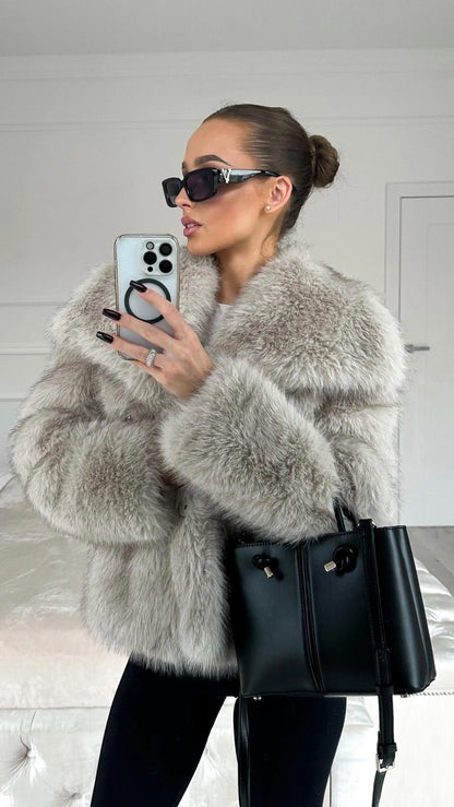 Irenka - Luxurious Faux Fur for Elegance