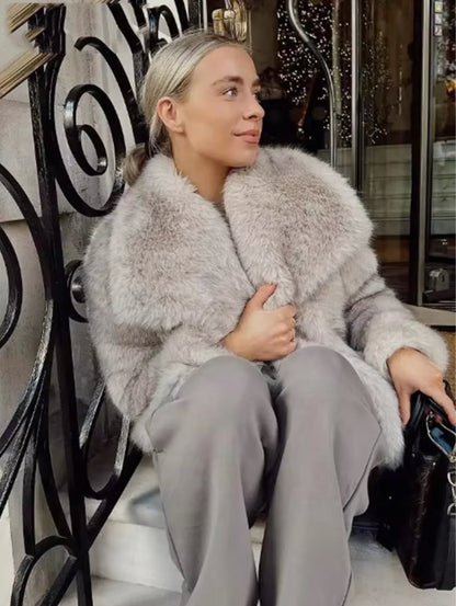 Irenka - Luxurious Faux Fur for Elegance