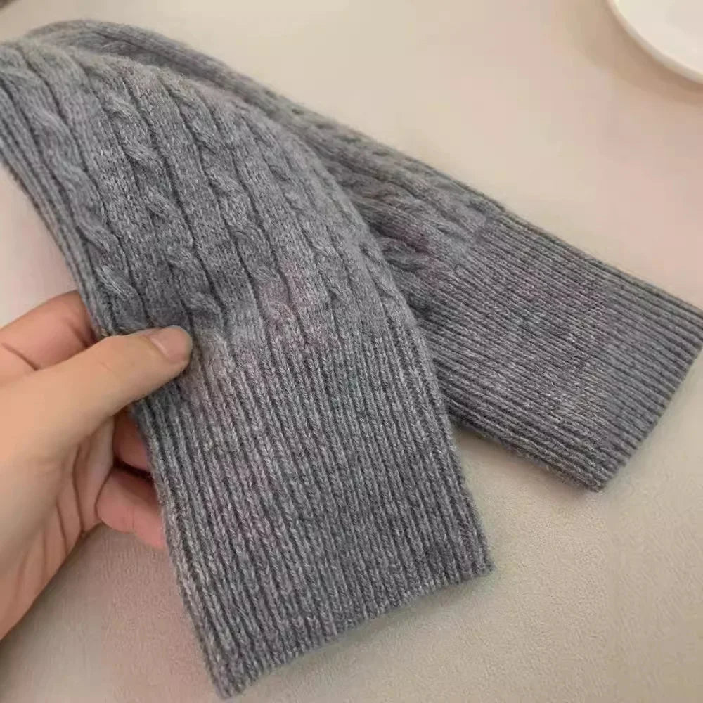 Jade - Cashmere Wool Round Neck Cardigan