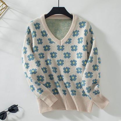 Maronika - Knit Sweater with Floral Pattern