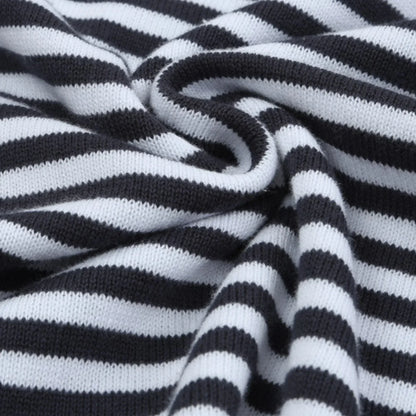 Dortea – Lightweight Striped Sweater