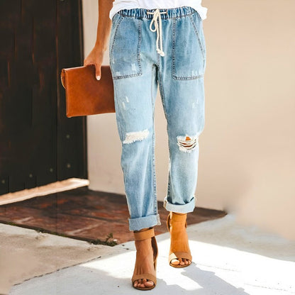 NIKKI - CLASSIC DISTRESSED DENIM PANTS