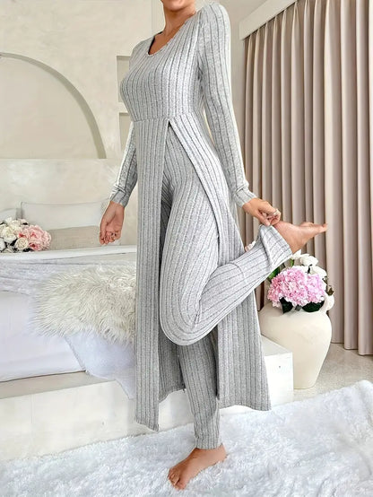 Miłodziwa - Ribbed Set with Pants and V-Neck